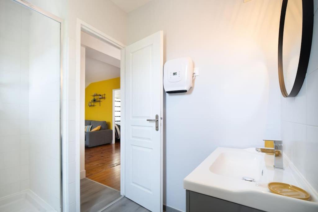 L'Industriel - Lourdes Centre Apartment Екстериор снимка